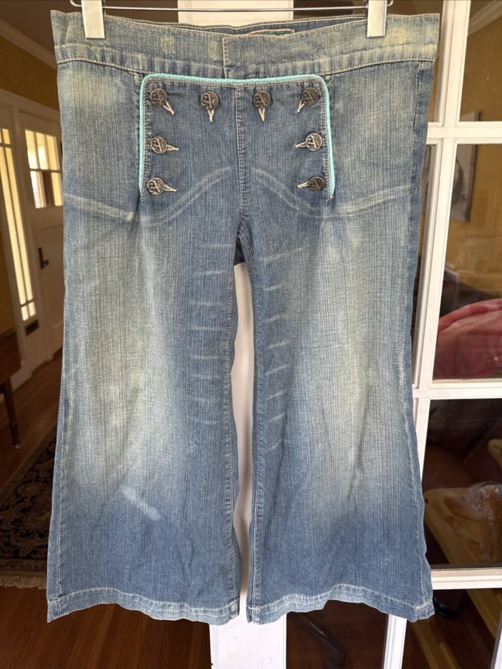 Vintage Allen B. by Allen Schwartz Blue Unique crop Flared Jeans  Button Size 28